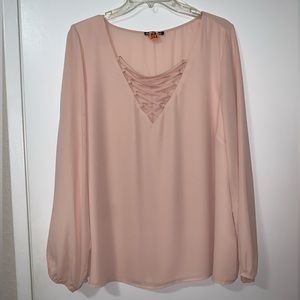Charlotte Russe. Size 1X. (Loose fit). Color: Blush Pink